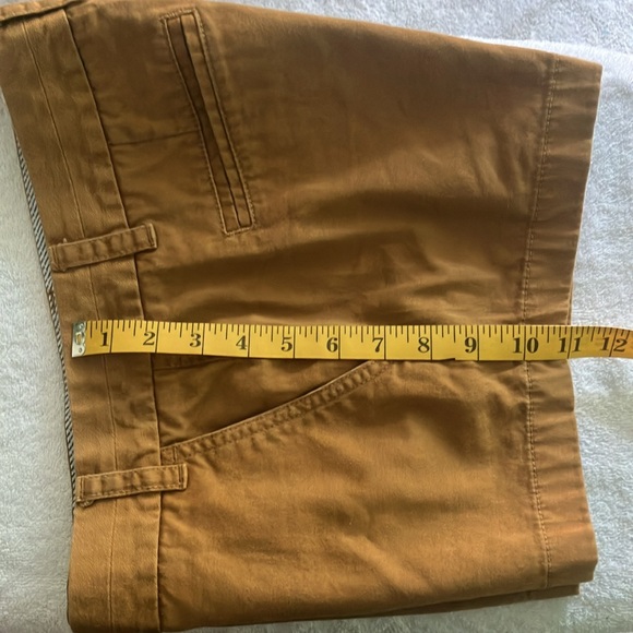 J. Crew Chino Broken-In Women's Size 6 100% Cotton Shorts. - Picture 7 of 12